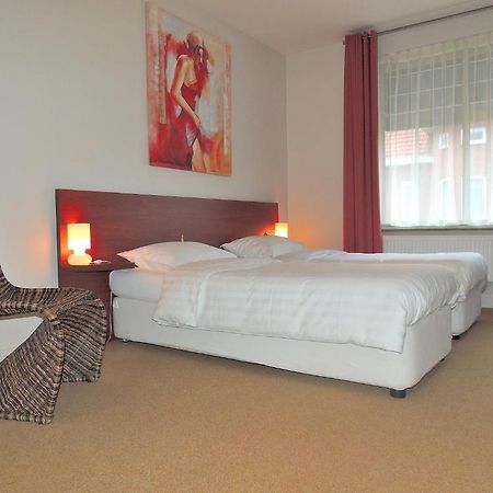 Hotel Mieke Pap Poppel Exterior foto